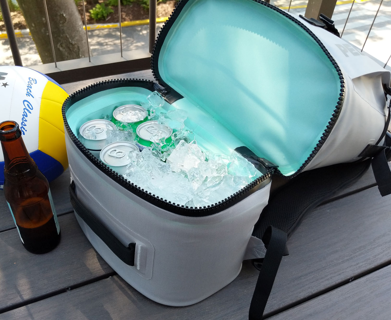 Pelican-Dayventure-Backpack-Cooler-open-ice