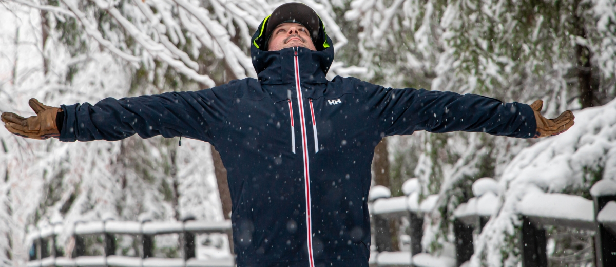 Helly Hansen Alpha Lifaloft Jacket: A Cold-Weather Ski Jacket