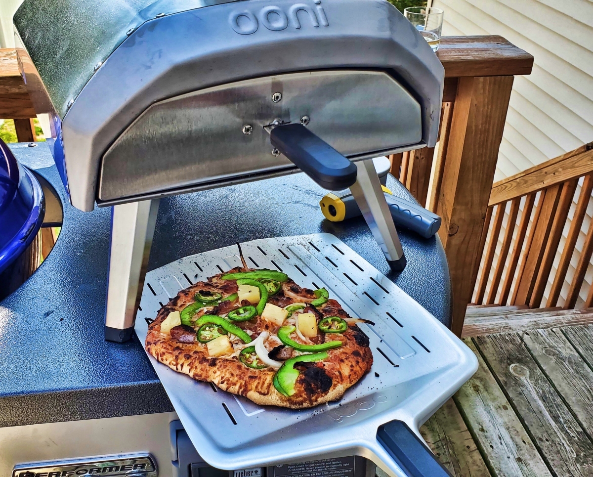 It Finally Arrived!! OONI KARU 12G  Review & Wood Fired Pizza Cook 