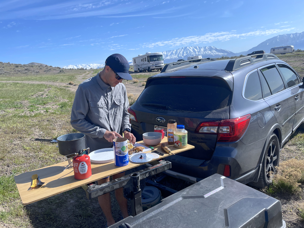 How To Use A Camp Oven - Yakima