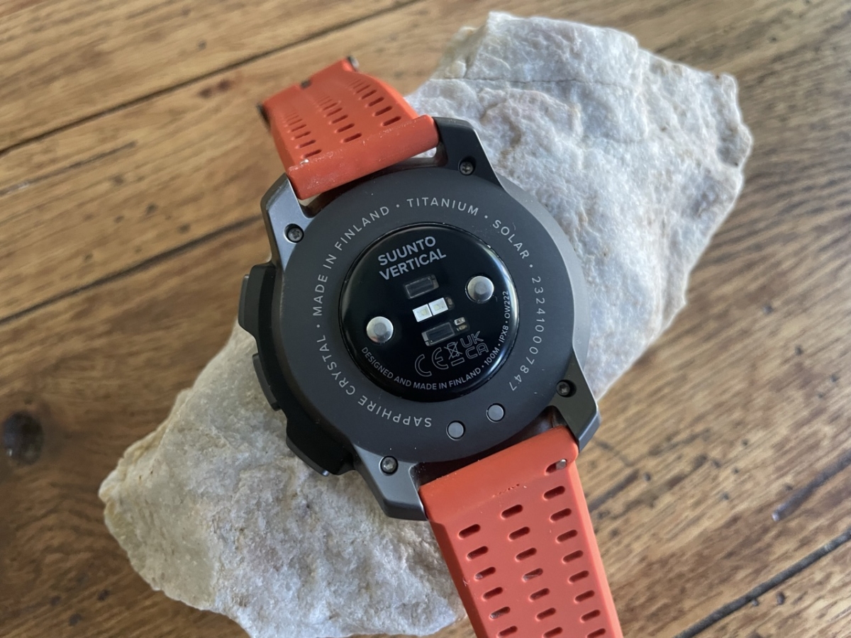 Suunto Vertical Titanium Solar Review – iRunFar