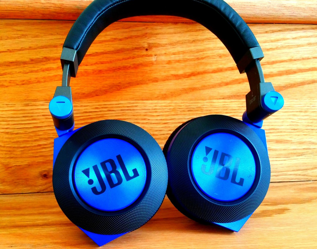 enestående albue plasticitet JBL Synchros E50BT - Tech Review | Busted Wallet