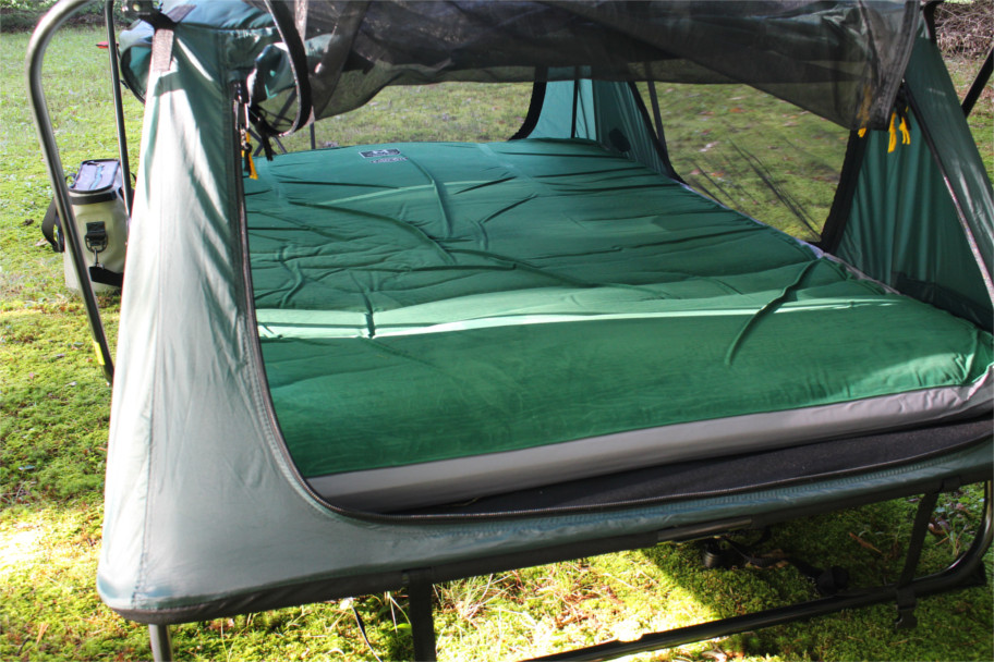 Campright shop tent cot