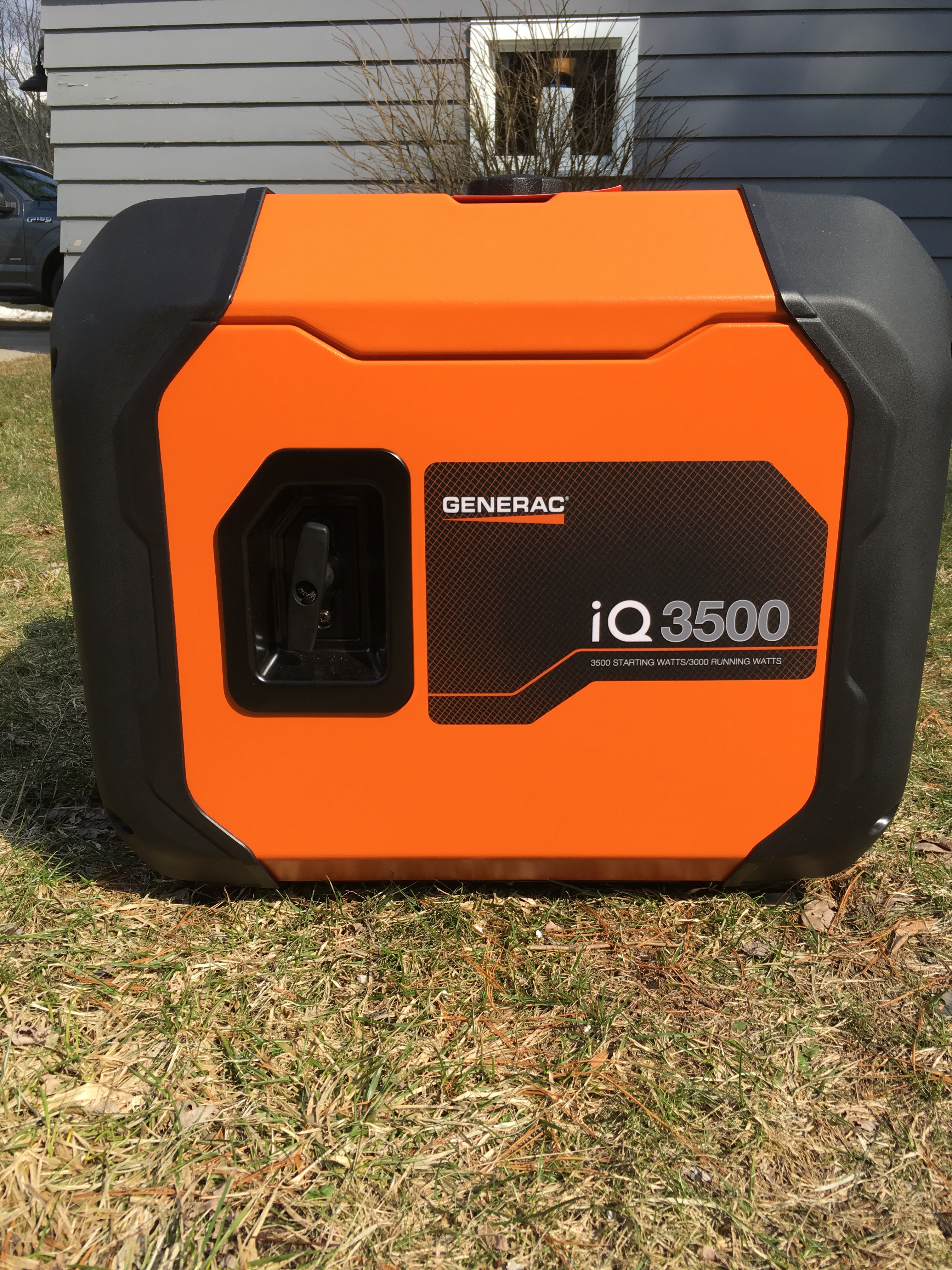 Generac 3500 Watt iQ Series Inverter Portable Generator with