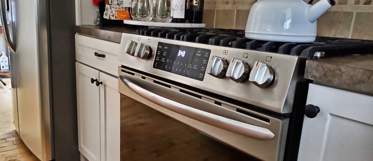 gas range with air fryer