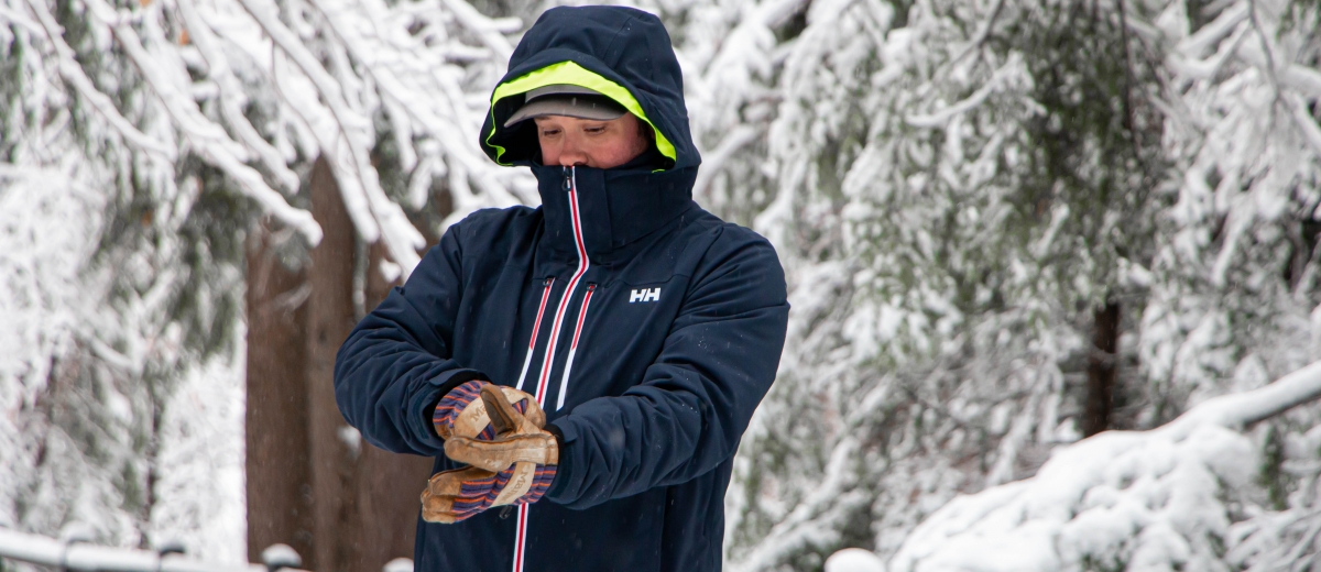 Helly Hansen Alpha 3.0 Ski Jacket: Blizzard-Worthy Style