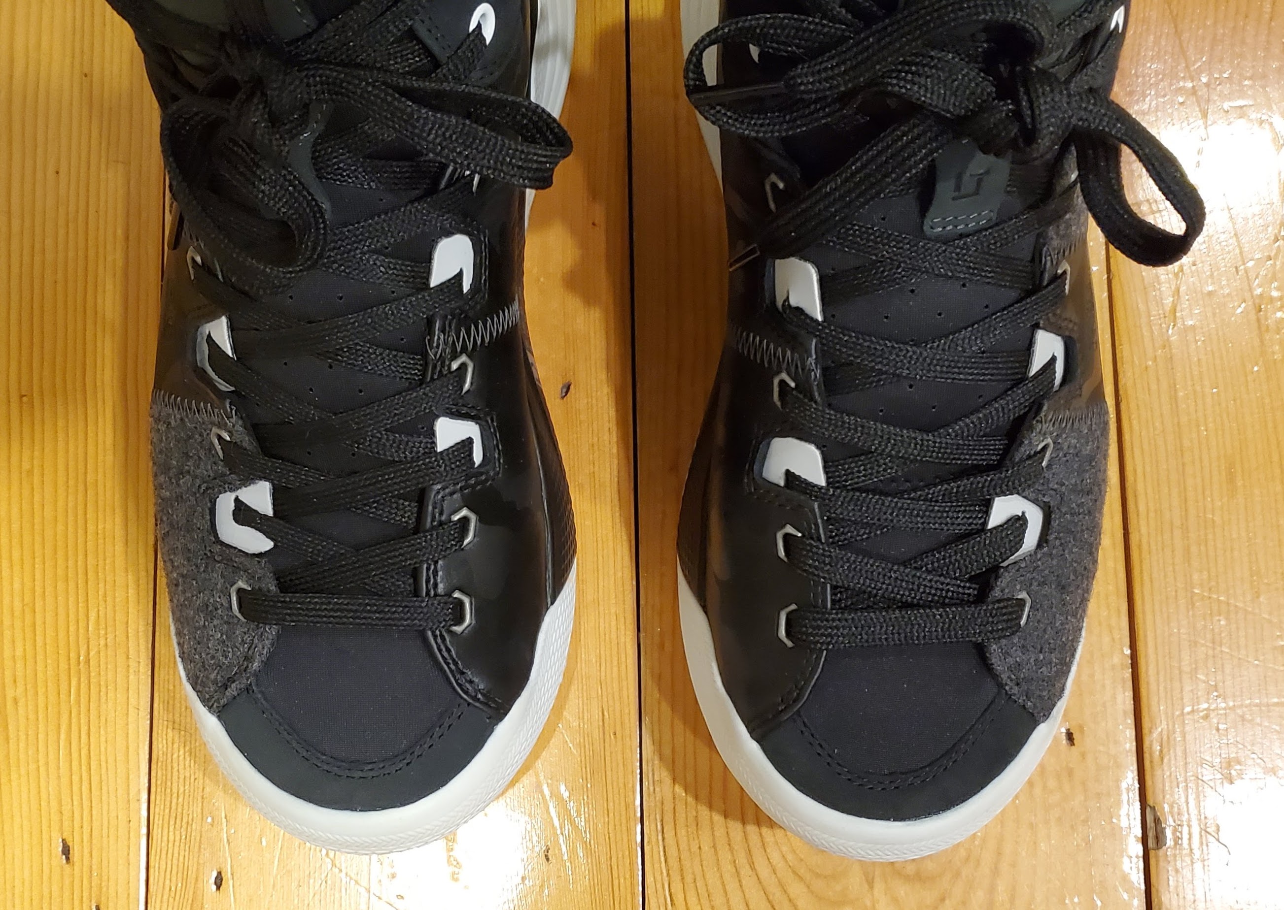 Deckers X Lab X-Scape Sneaker Review | Busted Wallet